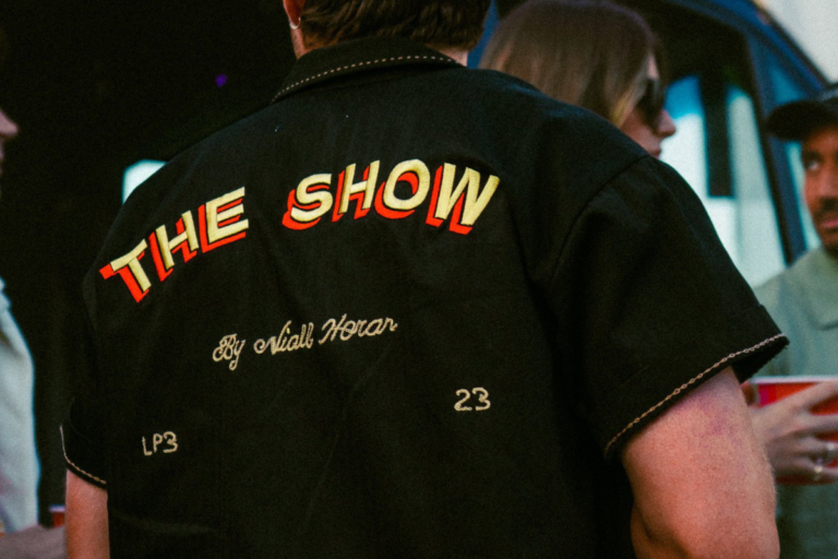 What to Wear: The Show Live On Tour
